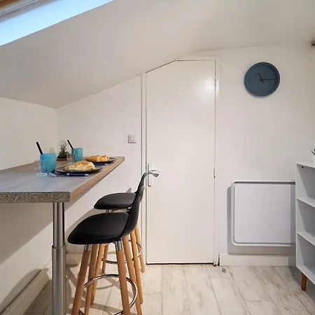 Le Petit Brossolette - T1 - 500m2 Gare Centre * Reims