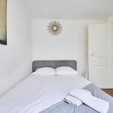 Le Petit Brossolette - T1 - 500m2 Gare Centre Apartment